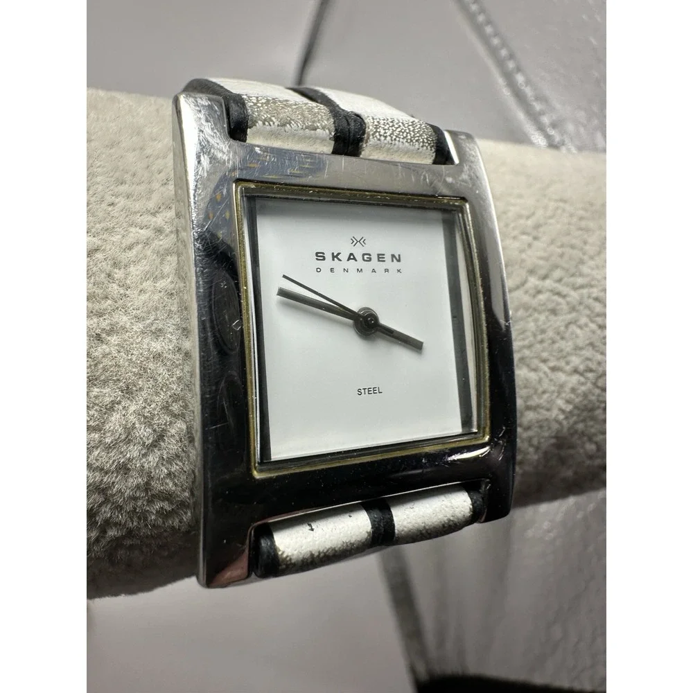 Skagen 228SSLW/B Ladies Watch New Battery 25MM‎ 7.5